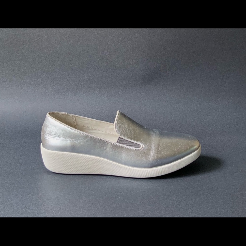 Fit Flop Silver Skate Sneakers. Slip on with Supercomff soles. - Picture 3 of 12